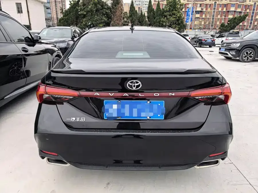 Toyota Avalon Asia Dragon 2022 2.0L Enterprising Edition 2022 — миниатюра 2