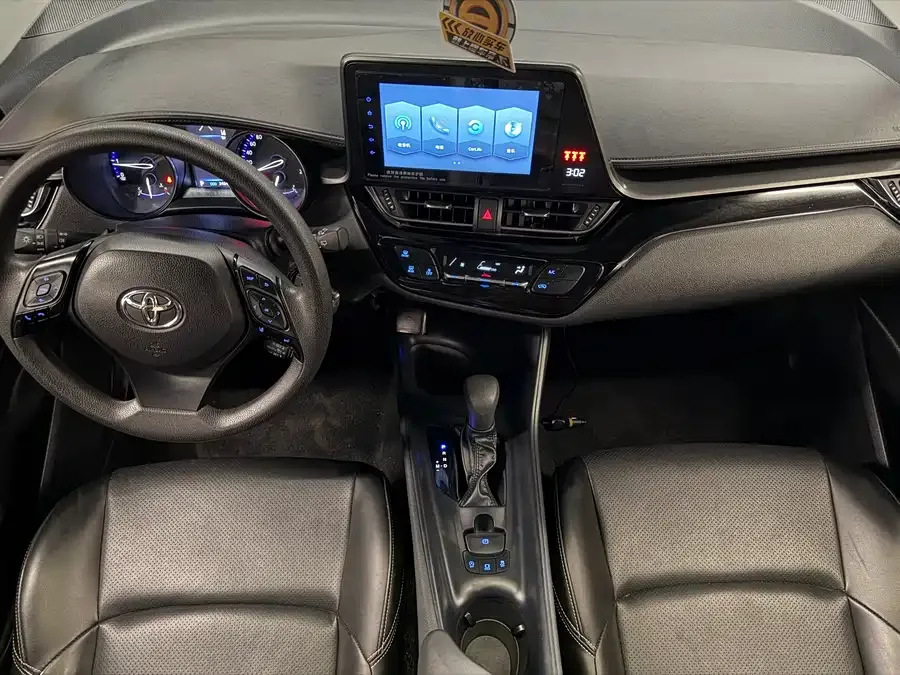 Toyota IZOA IZOA 2021 2.0L Yixiang Edition 2022 — миниатюра 4