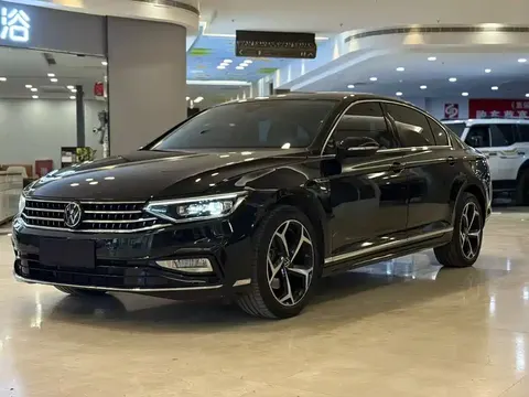 Volkswagen Magotan 2024 buy in Moscow