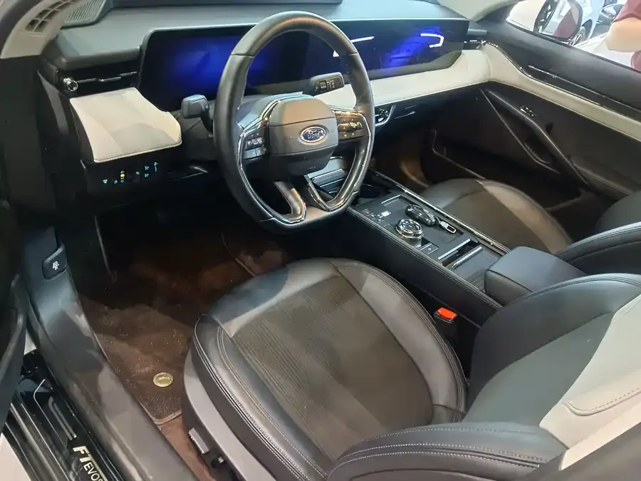 Ford EVOS EVOS 2022 EcoBoost 245 Fashion Edition 2023 — миниатюра 3