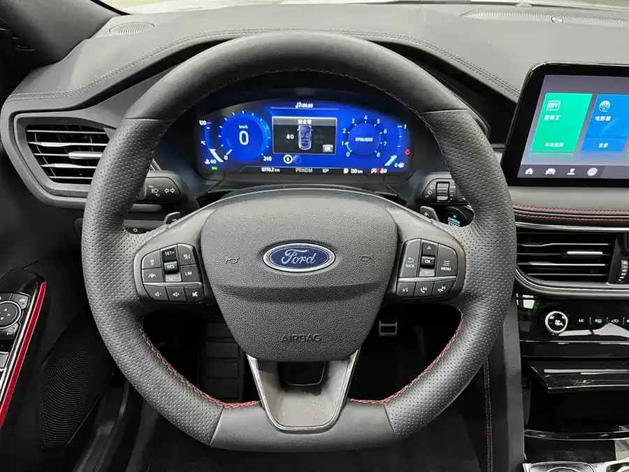 Ford Edge 2024 EcoBoost 245 4WD ST-Line Pro 2023 — миниатюра 3