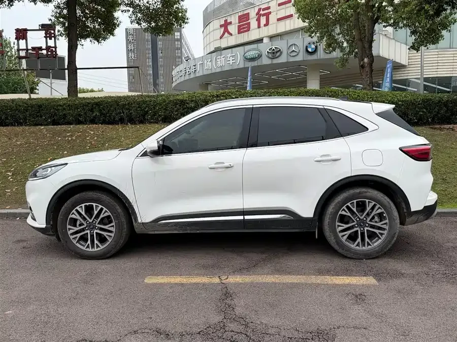 Ford Edge 2020 EcoBoost 245 2WD Smart Enjoyment Edition 2023 — миниатюра 3