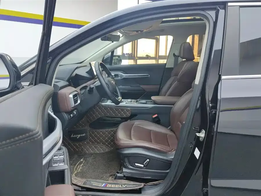 Geely Okavango Haoyue 2022 1.8TD DCT Luxury 7-seater 2022 — миниатюра 3