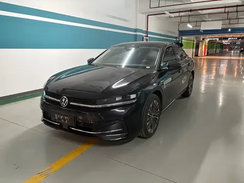 Volkswagen Magotan 2026 buy in Moscow