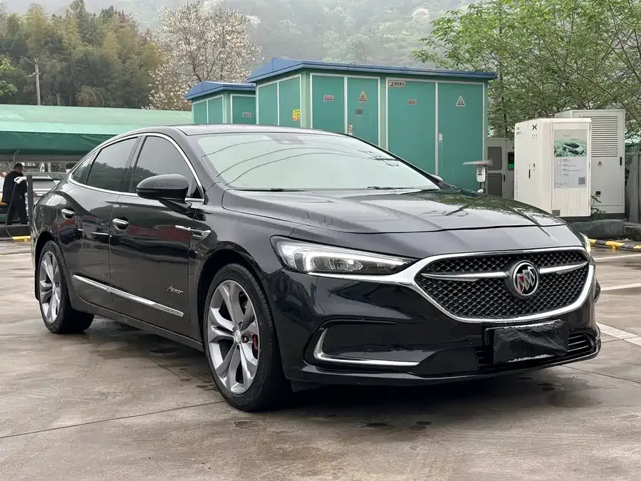Buick LaCrosse LaCrosse 2022 Avenir Premium Edition 2022 — миниатюра 3