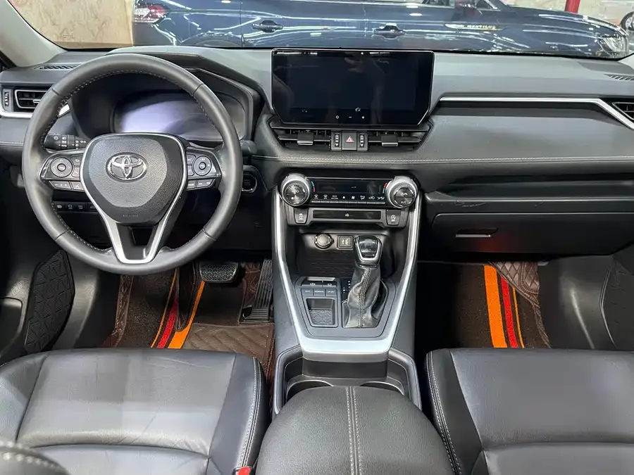 Toyota Wildlander Wildlander 2023 2.0L CVT 2WD Luxury PLUS Edition 2023 — миниатюра 5