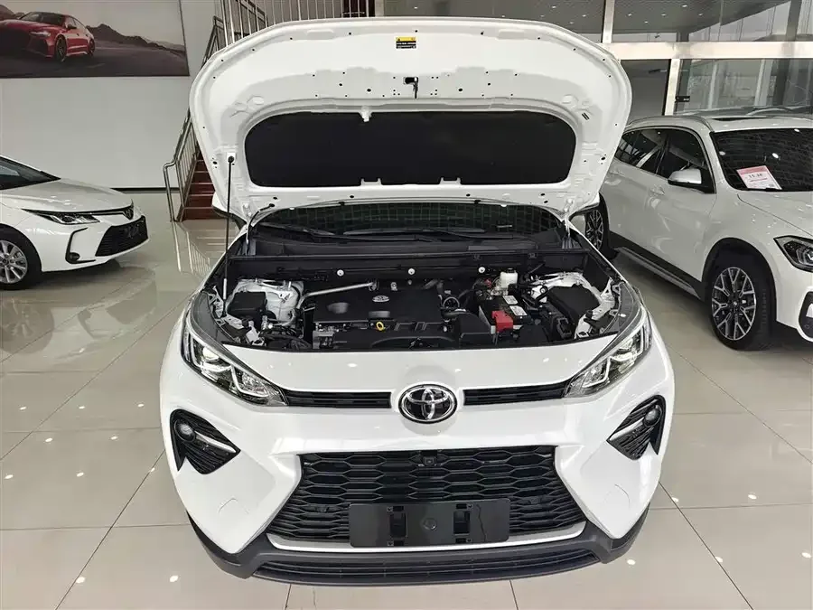 Toyota Wildlander Wildlander 2023 2.0L CVT 4WD Luxury PLUS Edition 2023 — миниатюра 4