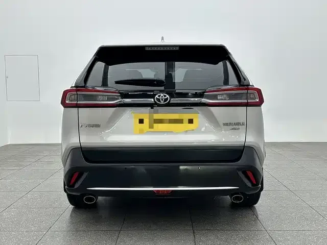 Toyota Wildlander Wildlander 2022 2.0L CVT 4WD Luxury Edition 2023 — миниатюра 2