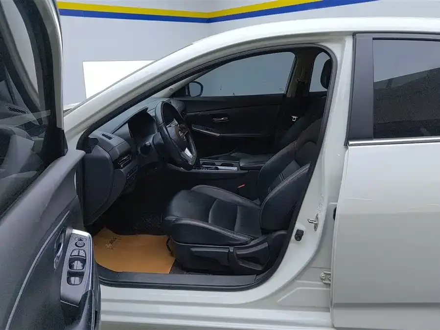 Nissan Sylphy Sylphy 2022 1.6L XL CVT Enjoy Edition 2022 — миниатюра 3