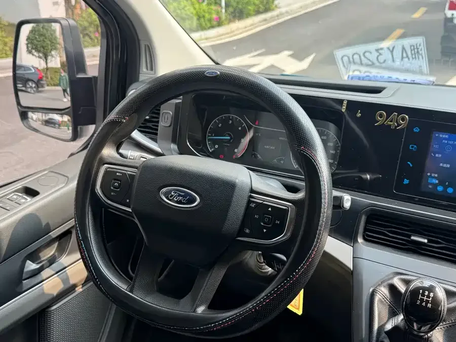 Ford Transit Transit 2023 2.0T diesel manual multi-purpose commercial vehicle center axle center roof 5/6 seats 2023 — миниатюра 5