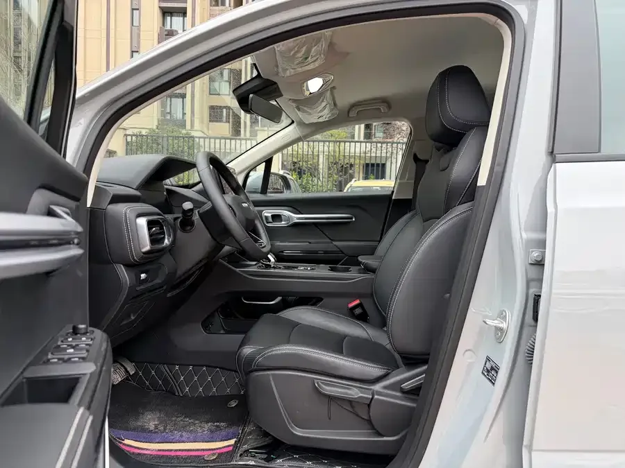 Geely King Kong Geely Radar King Kong 2025 PHEV 4WD Long Box King Kong 2025 — миниатюра 4
