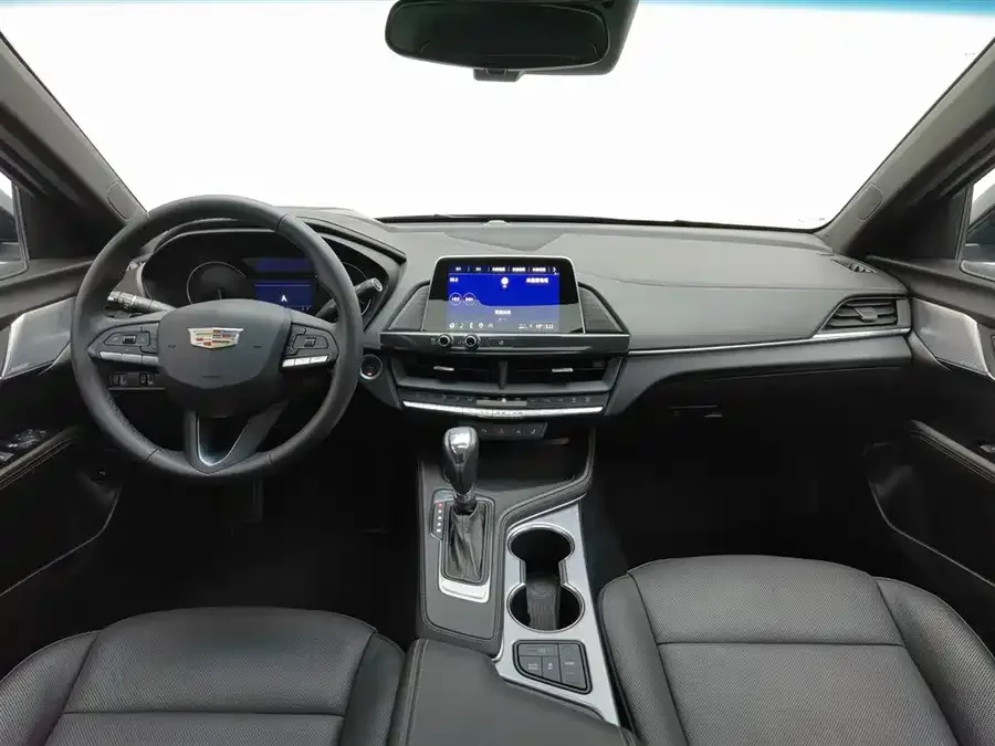 Cadillac CT4 2023 28T Luxury Edition 2024 — миниатюра 2