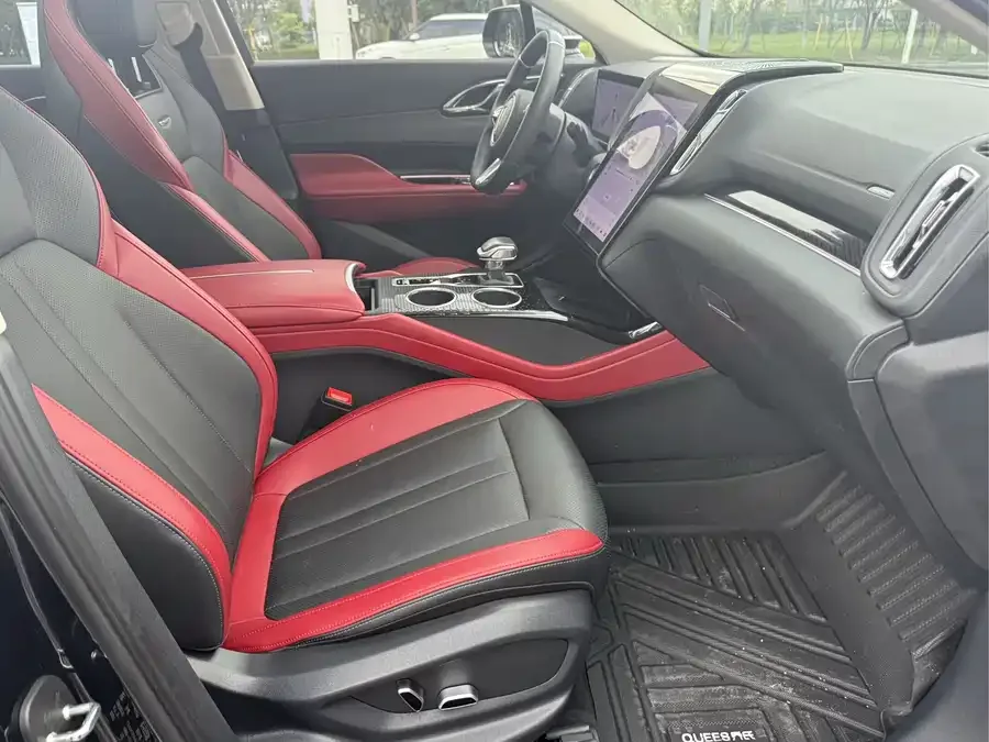 Hongqi HS3 Hongqi HS3 2023 1.5T 2WD Shanwei Edition 2023 — миниатюра 4