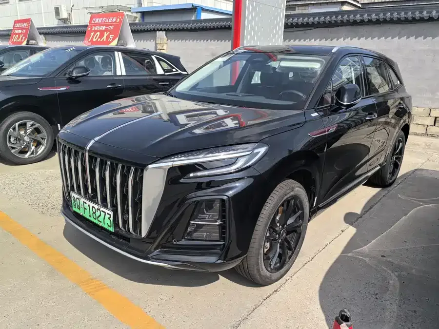 Hongqi HS3 PHEV Hongqi HS3 PHEV 2025 125km commemorative edition for its 2 millionth anniversary 2025 — фото 1, купить с доставкой в Москву