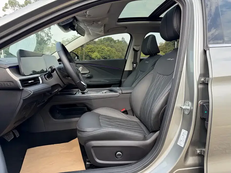 Chery Arrizo 8 Arrizo 8 2025 1.6T DCT 2025 — миниатюра 3