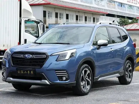 Subaru Forester 2023 купить в Москве