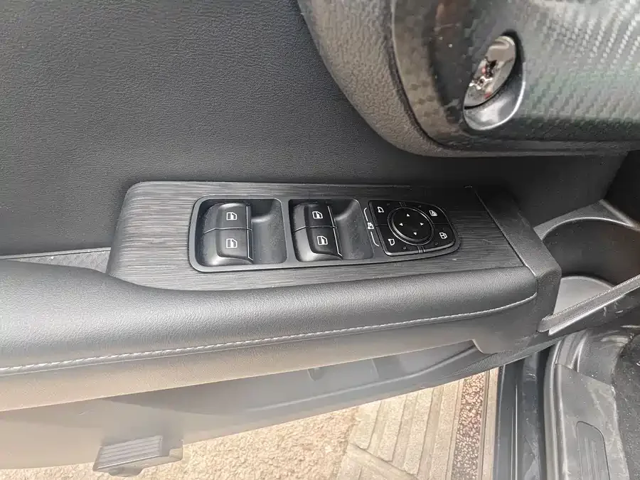 Haval Big Dog PLUS Haval Big Dog PLUS 2023 1.5T 2WD Trendy Wild Edition Plus 2024 — миниатюра 4