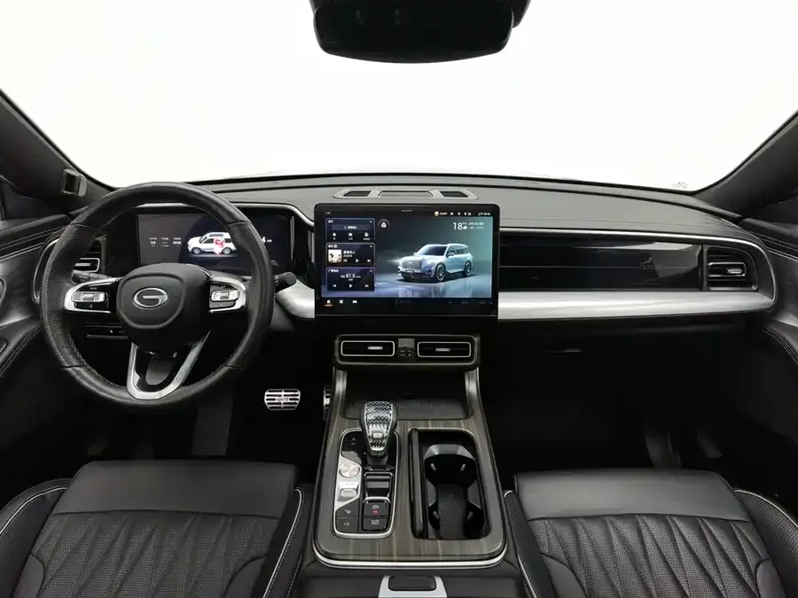 GAC Trumpchi GS8 Trumpchi GS8 2022 Pilot Series 2.0TGDI 2WD Premium Edition (7 Seaters) 2022 — миниатюра 2