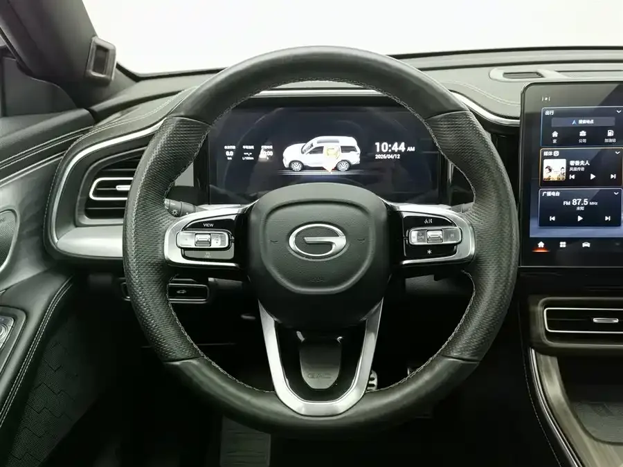 GAC Trumpchi GS8 Trumpchi GS8 2022 Pilot Series 2.0TGDI 2WD Premium Edition (7 Seaters) 2022 — миниатюра 5