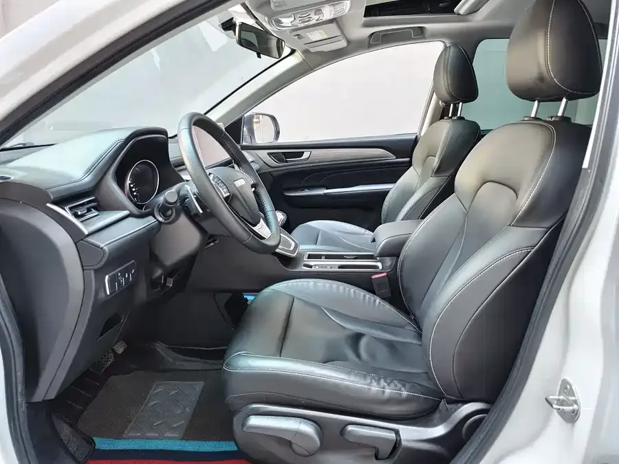 Haval M6 Haval M6 2023 PLUS 1.5T DCT Luxury Smart Connected Edition 2023 — миниатюра 4