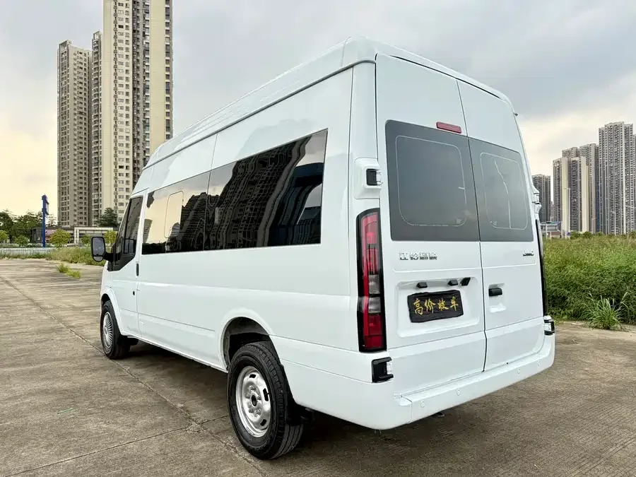 Jiangling Fushun Jiangling Fushun 2023 2.0T automatic mid-axle mid-high roof commercial multi-purpose passenger car 7 seats 2024 — миниатюра 4