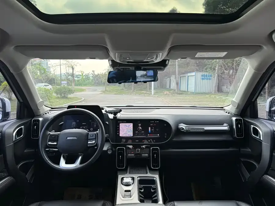 Haval Big dog Haval Big Dog 2022 1.5T DCT 2WD Labrador Edition 2022 — миниатюра 2