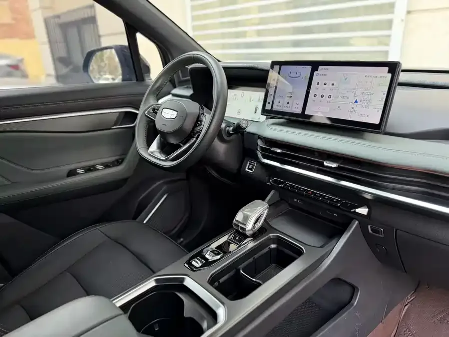 Geely Haoyue L Haoyue L 2023 2.0T DCT Premium Edition 2023 — миниатюра 3