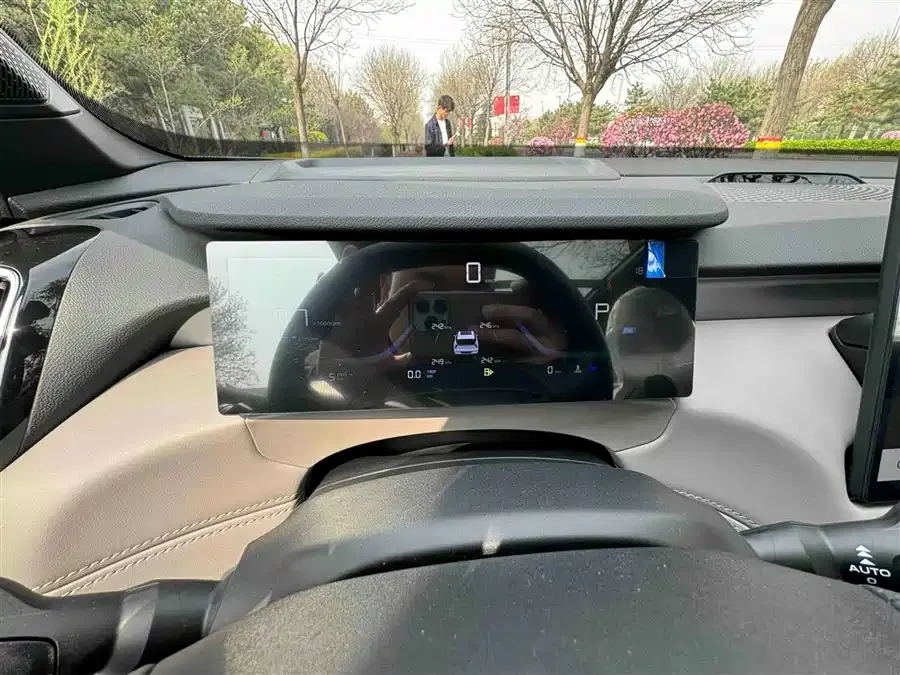 Geely Atlas L Boyue L 2025 fourth generation 1.5TD DCT starts 2026 — миниатюра 4