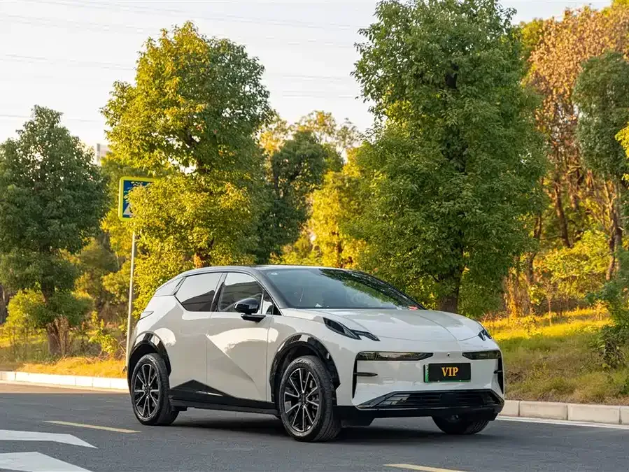 Zeekr X Zeekr X 2025 four-seat rear-wheel drive cube version 2024 — миниатюра 3