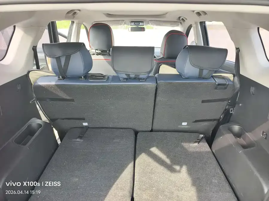 JAC Motors JAC X8 E-home JAC X8 E-Home 2024 Family Edition 7-Seater 2024 — миниатюра 2