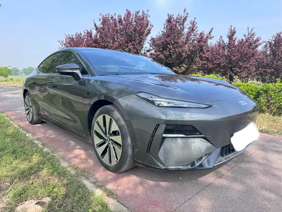Geely Galaxy E8 Galaxy E8 2024 665km RWD Starship Smart Driving Edition 2024 — миниатюра 3
