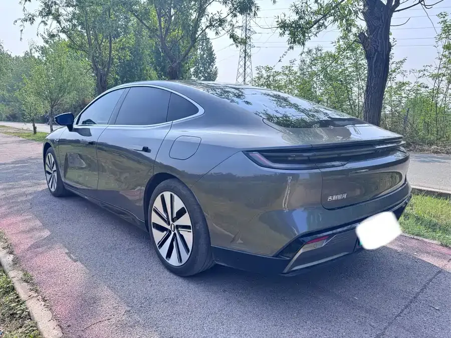 Geely Galaxy E8 Galaxy E8 2024 665km RWD Starship Smart Driving Edition 2024 — миниатюра 4