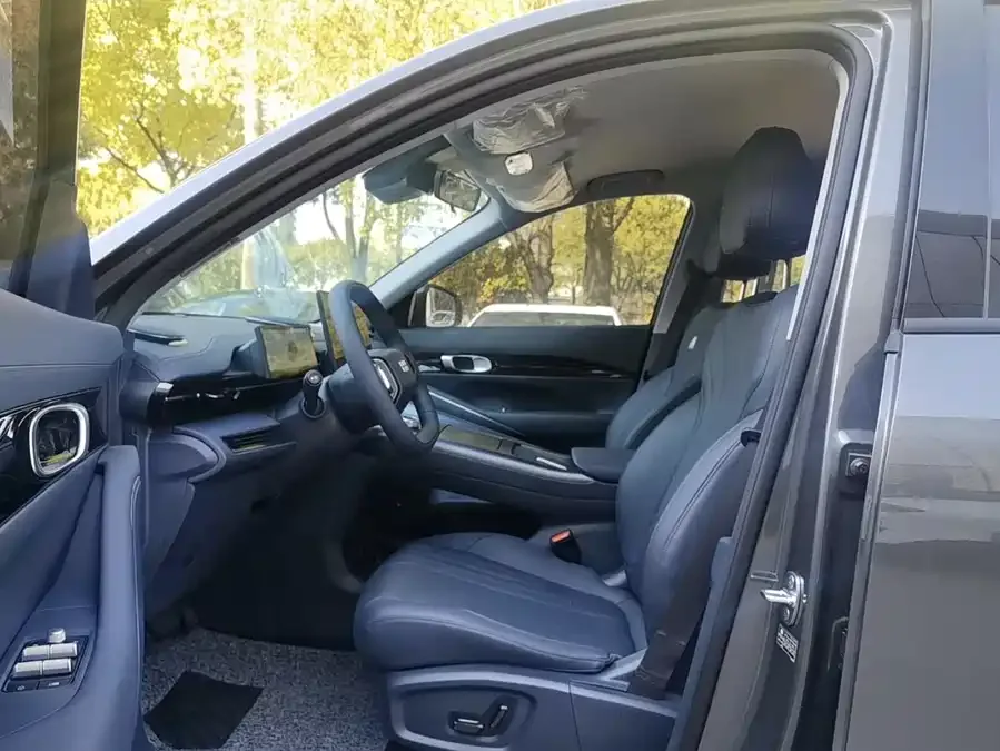 Geely Galaxy E5 Galaxy E5 2026 530km Launch Edition 2026 — миниатюра 5
