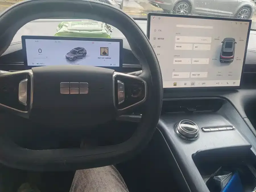 Geely Galaxy E5 Galaxy E5 2024 440km Sailing Edition 2025 — миниатюра 2