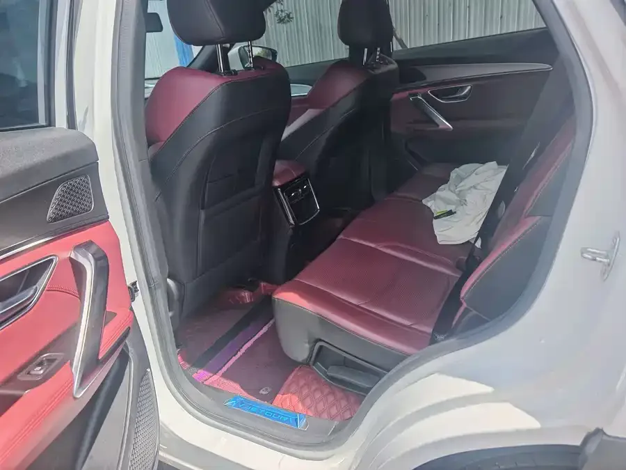 Jetour X70 PLUS JETOUR X70 PLUS 2021 facelift 1.5T DCT Mountain PRO 7-seater 2022 — миниатюра 3