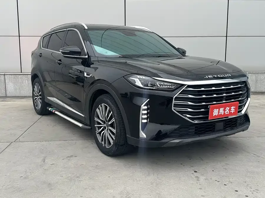 Jetour X70 PLUS JETOUR X70 PLUS 2023 1.5T DCT Ziqiang PRO 5-seater 2023 — миниатюра 3