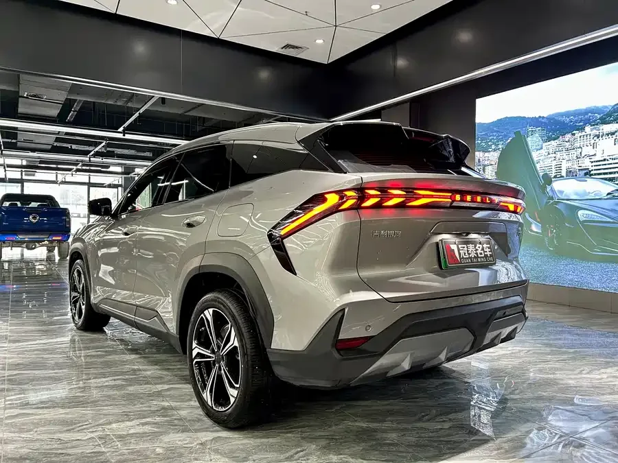 Geely Galaxy L7 Galaxy L7 2025 EM-i 115km Exploration+ Edition 2025 — миниатюра 4