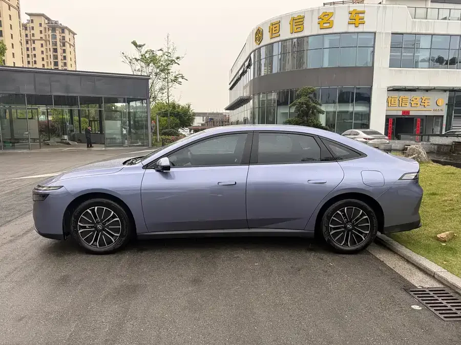 Nissan N6 Nissan N6 2026 180 Max+ 2025 — миниатюра 3