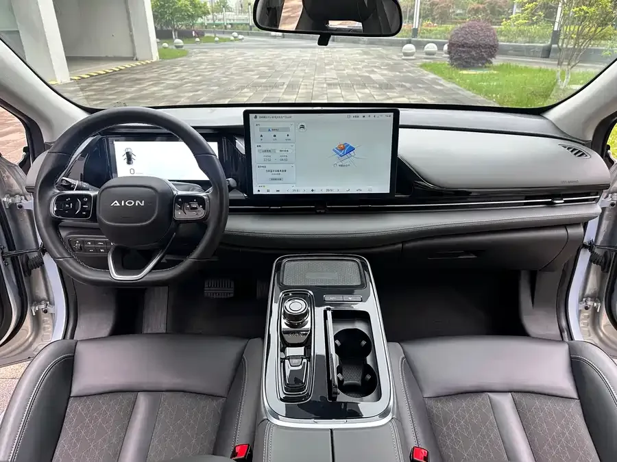 AION AION S Plus AION S Plus 2022 70 Executive Edition 2022 — миниатюра 3
