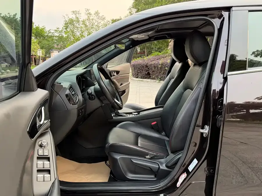 Mazda CX-4 2021 2.0L Automatic 2WD Blue Sky Vitality Edition 2022 — миниатюра 2