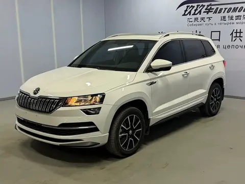 Skoda Karoq 2022 buy in Moscow