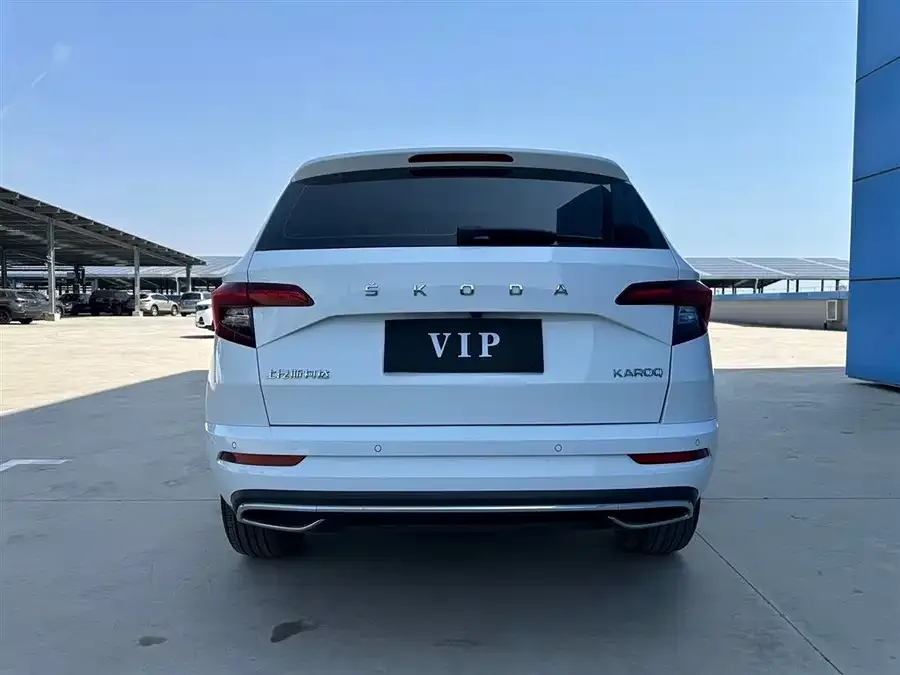 Skoda Karoq Korok 2023 TSI280 Exclusive Edition 2023 — миниатюра 2