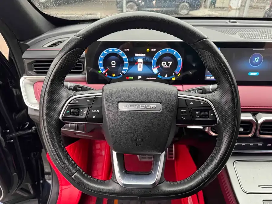 Jetour X70 PLUS JETOUR X70 PLUS 2023 1.5T DCT Brave PLUS 5-seater 2023 — миниатюра 3