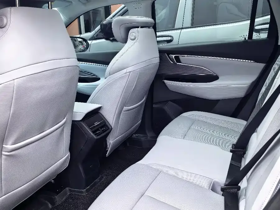 Buick E5 2023 Long Range Edition 2024 — миниатюра 2