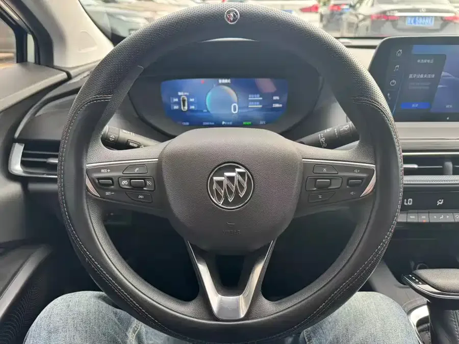 Buick Weilan 6 Velite 6 2024 450km Comfort Plus Edition 2025 — миниатюра 4