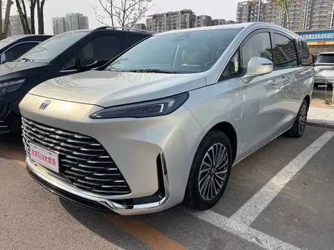 Buick GL8 New Energy 2025 купить в Москве