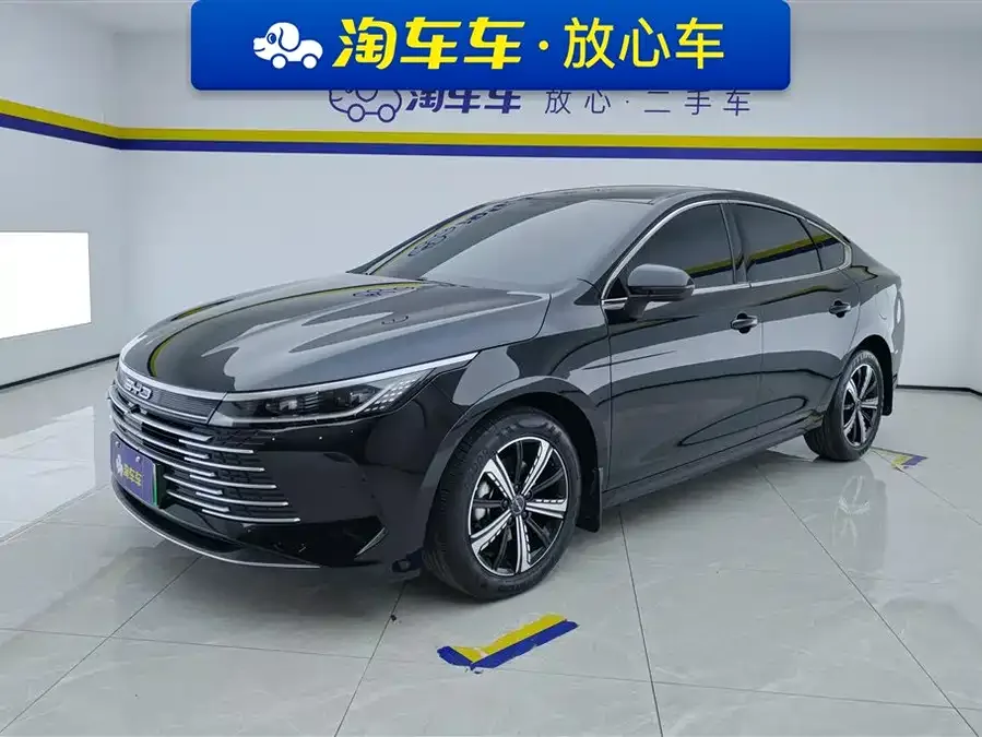 BYD destroyer 05 Destroyer 05 2024 Glory Edition DM-i 120KM Luxury 2024 — фото 1, купить с доставкой в Москву