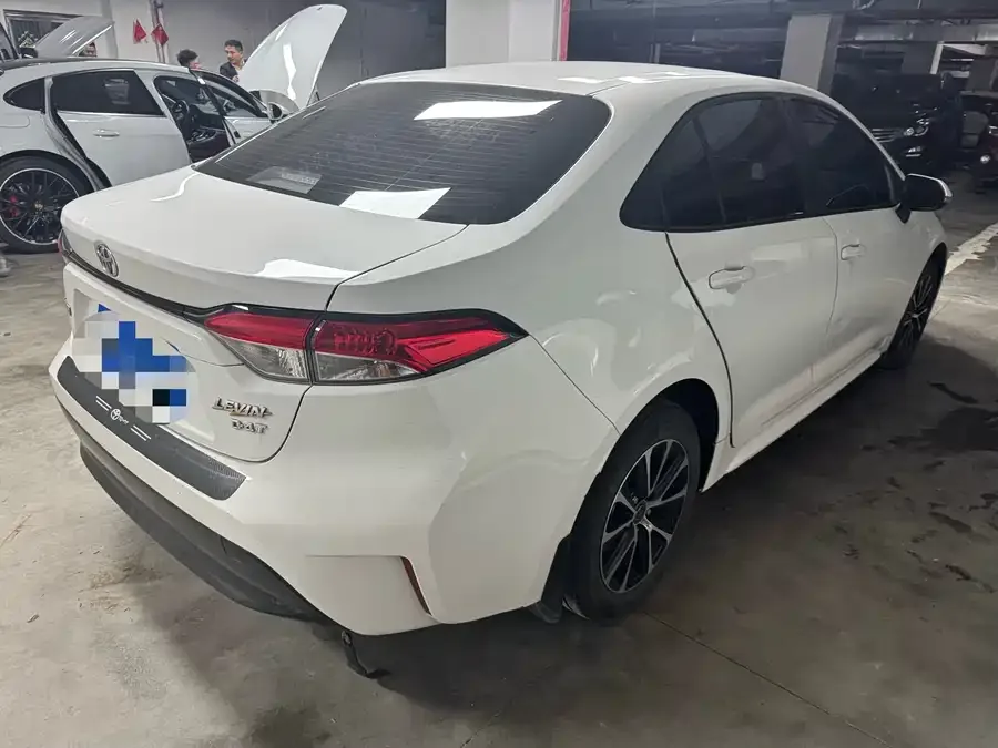 Toyota Levin Corolla 2024 185T CVT Luxury Edition 2024 — миниатюра 3