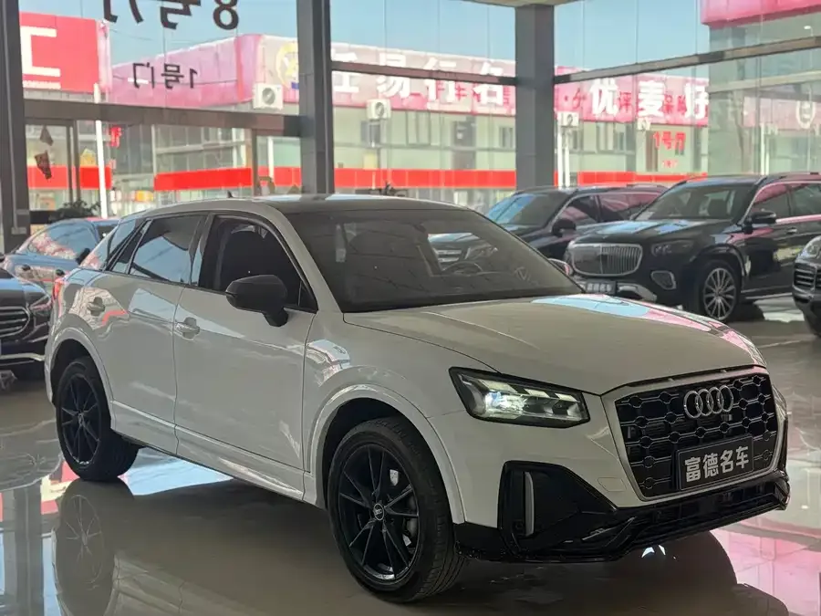 Audi Q2L 2022 35 TFSI Fashion Dynamic Edition 2022 — миниатюра 3