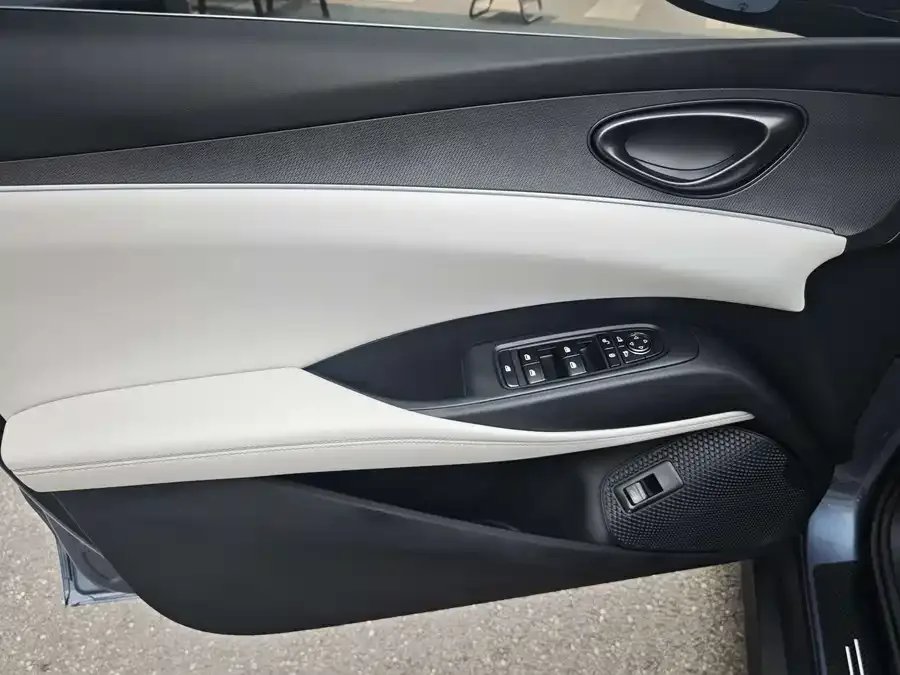 BYD Seal 06 Seal 06 2024 DM-i 80KM Luxury 2025 — миниатюра 3